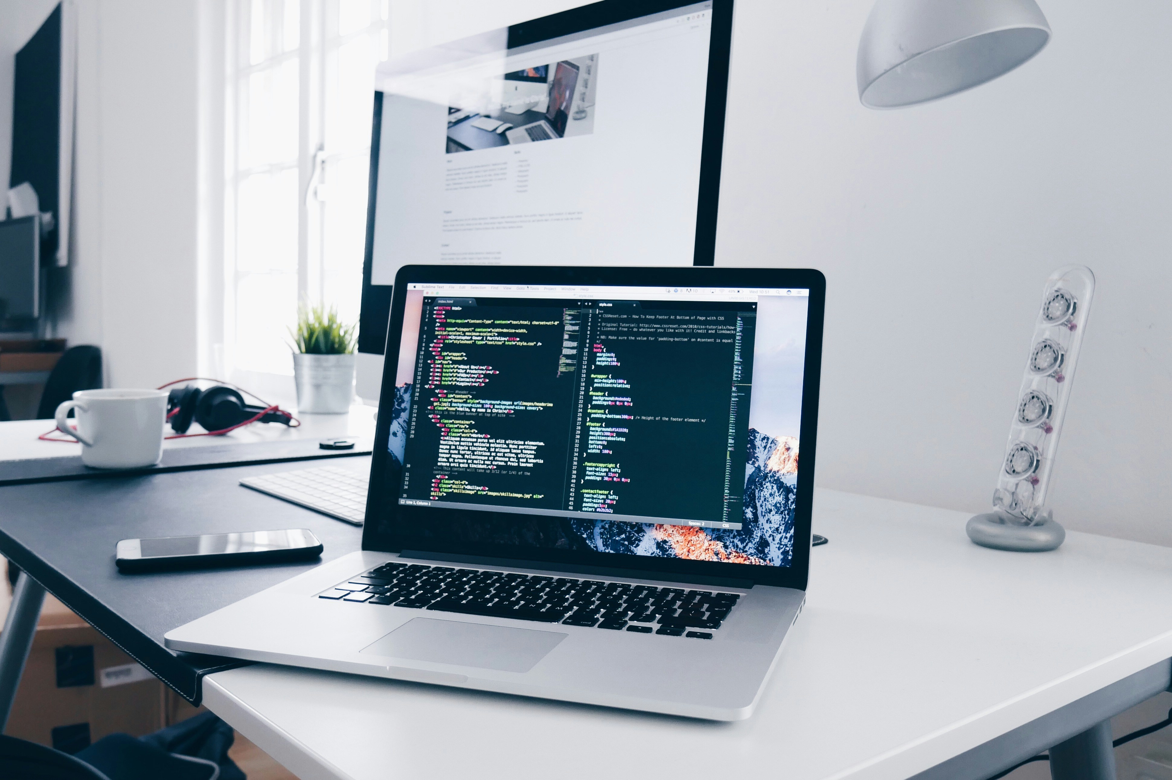 /placeholder.svg